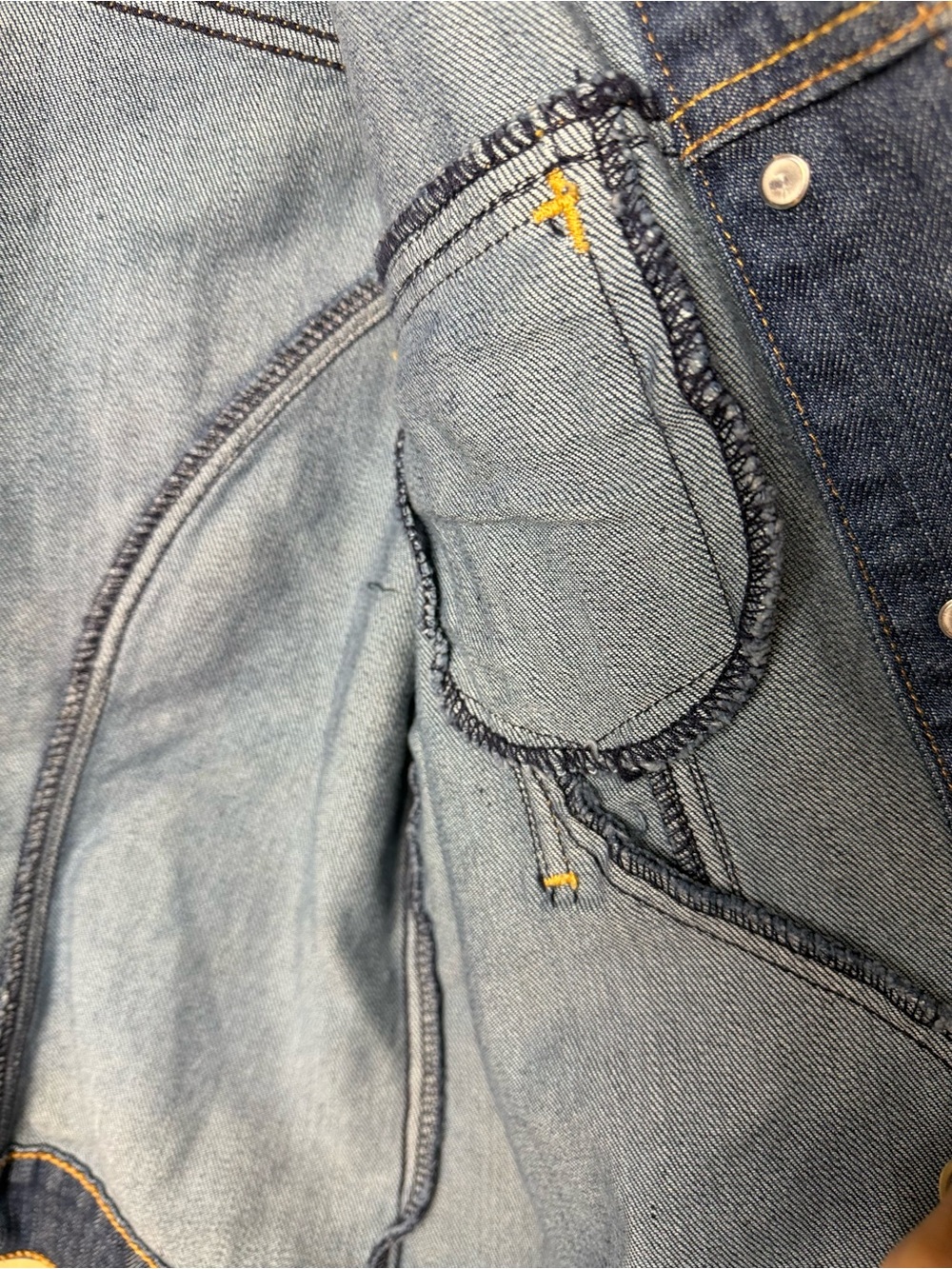 Levi Strauss Signature Denim Trucker Jacket Medium Wash Stretch M - Picture 8 of 9